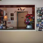 Hotel Viger