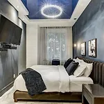 Likeahotel- Le Penfield Suites By Mcgill