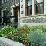 Gite University Bed And Breakfast