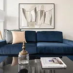 Beautiful Griffintown Suites By Sonder