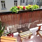 L\'Escogriffe B&B - Men Only