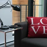 Posh Studio In Old Montreal By Sonder