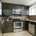 Bohemian 5Br In Downtown Mtl By Sonder