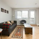 Modern 2Br In Downtown Mtl By Sonder