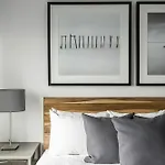 Sunny 2Br In Downtown Mtl By Sonder