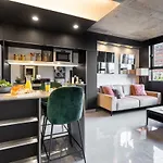Pierce Boutique Apartments By Simplissimmo