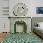 Chic Studio In Milton Park By Sonder