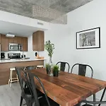 Distinctive 1Br In Downtown Mtl By Sonder