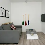 Bohemian 1Br In Downtown Mtl By Sonder