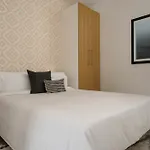 Chic 1Br In Quartier Des Spectacles By Sonder