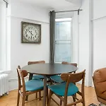 Expansive 4Br In Milton Park By Sonder