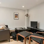 Hip 2Br In Downtown Mtl By Sonder