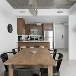 Grand 1Br In Downtown Mtl By Sonder