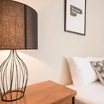 Colorful 4Br In The Village By Sonder