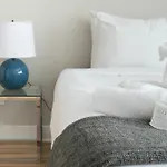 Colorful 1Br In Downtown Mtl By Sonder