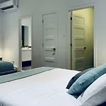 Sunny Apartment Fully Renovated In Saint Denis St