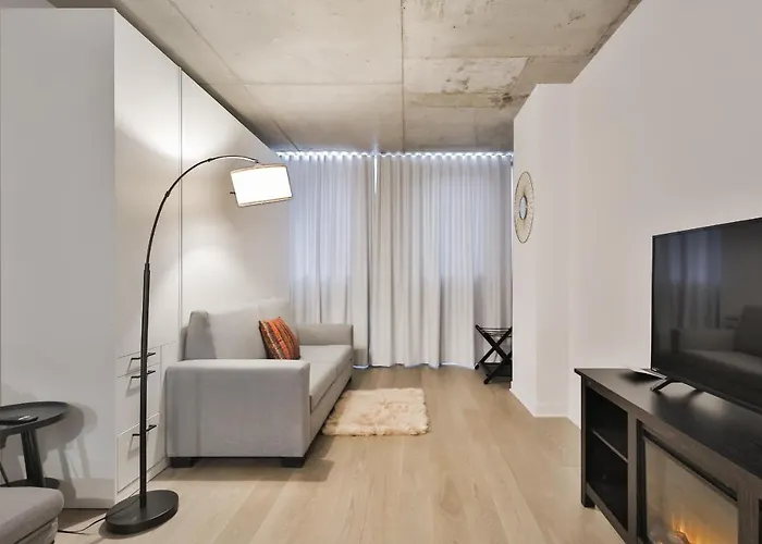 Sainte-Elisabeth Suites - Location - Must Stay
