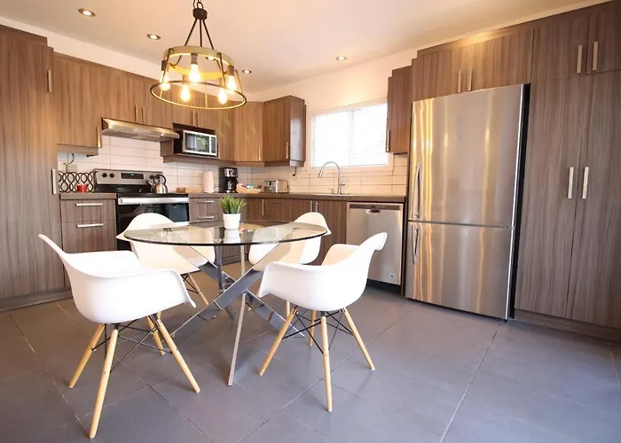 Luxueux - Deco Moderne, Rosemont