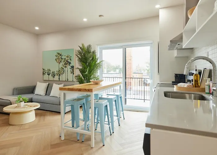 Urban Gem In Le Plateau By Denstays