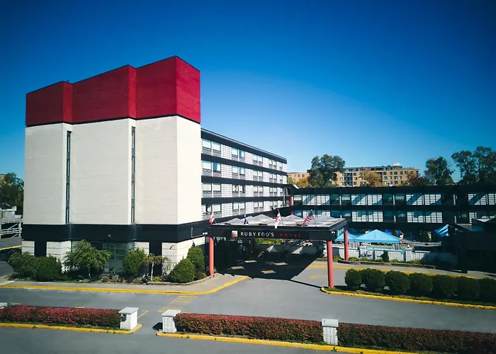 Hotel Ruby Foo\'S