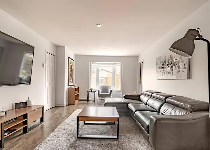 Charming Accommodation In Montreal