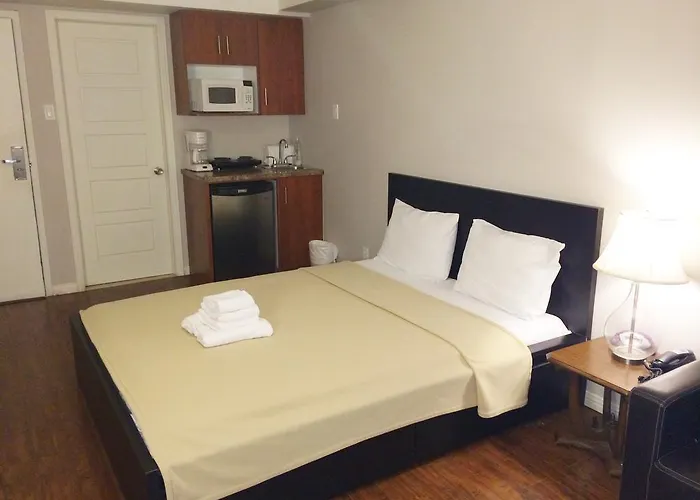 La Renaissance Dorchester