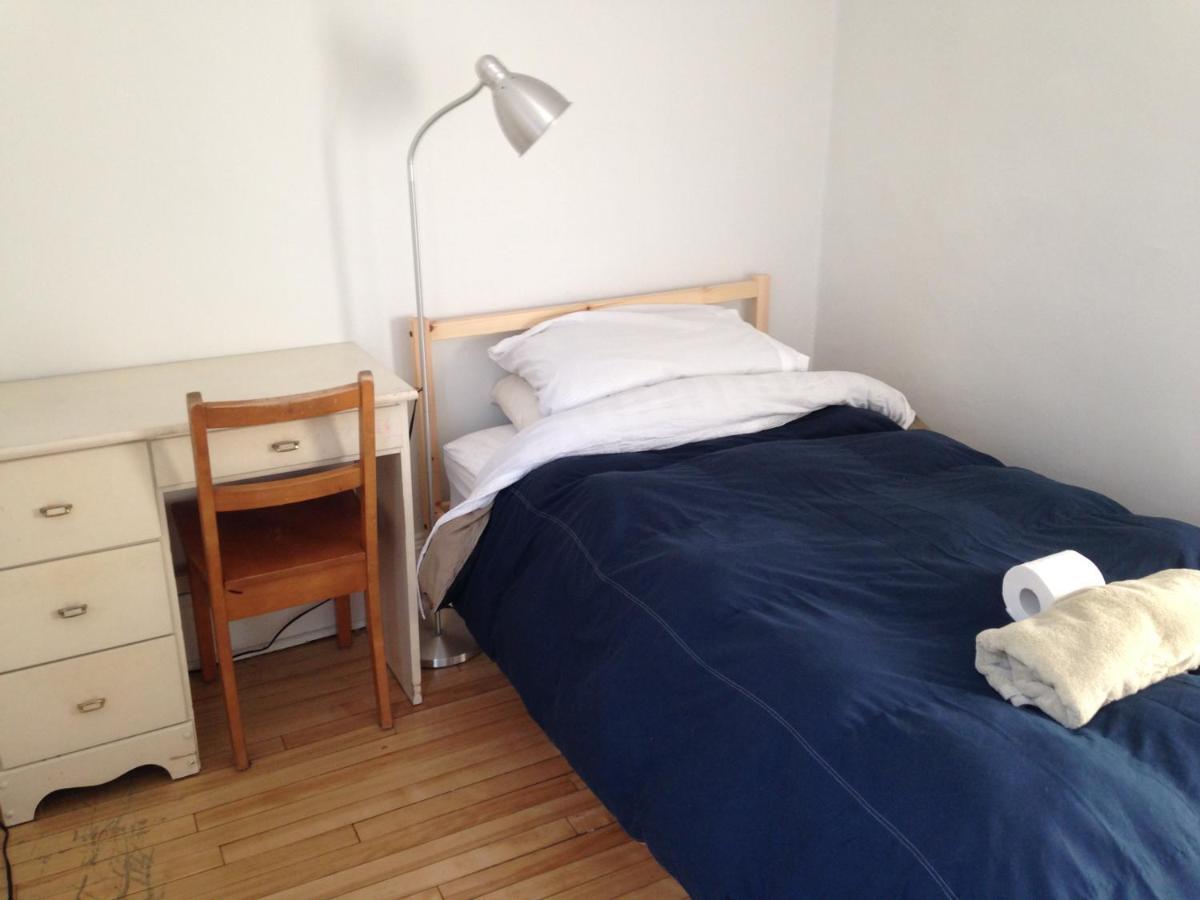 Hostel Bedroom In Shared Montreal