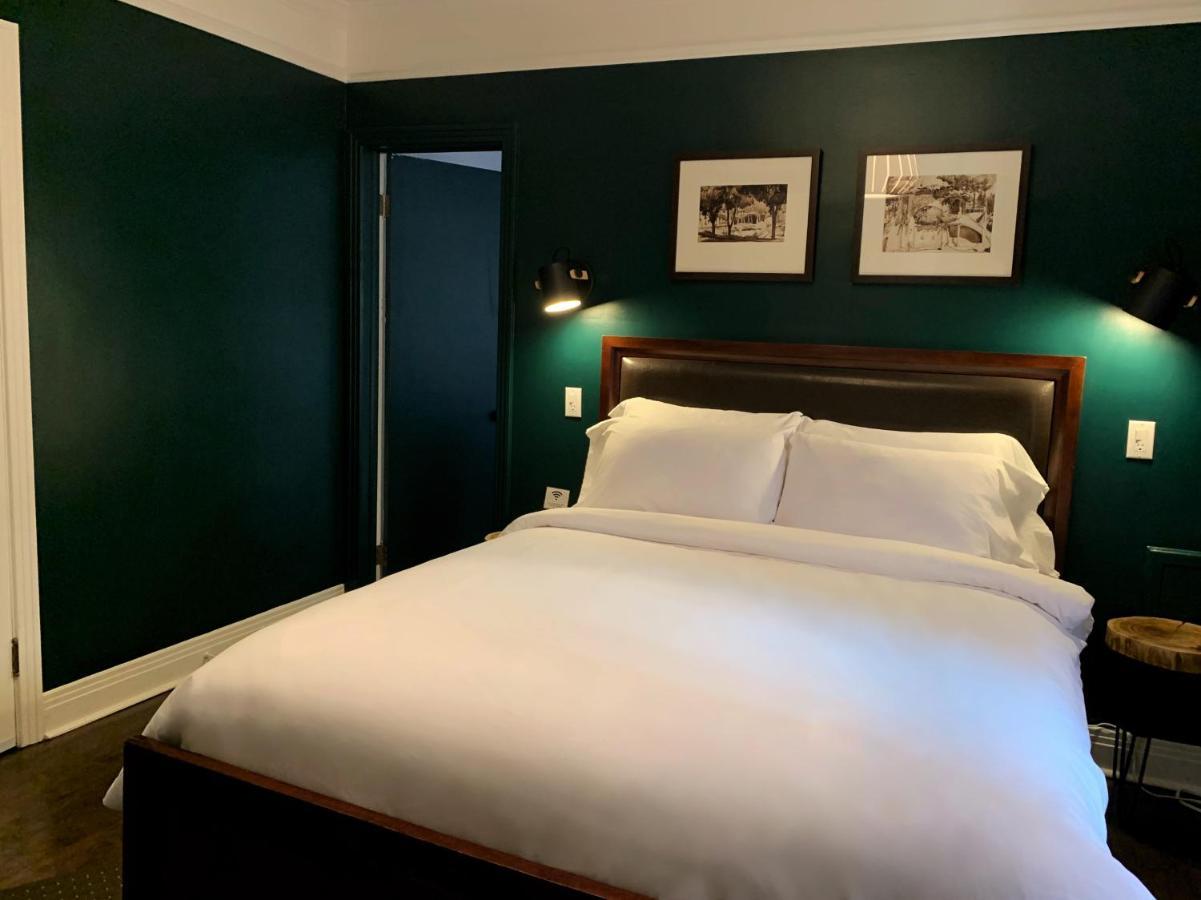 Du Survenant Guest house 3*