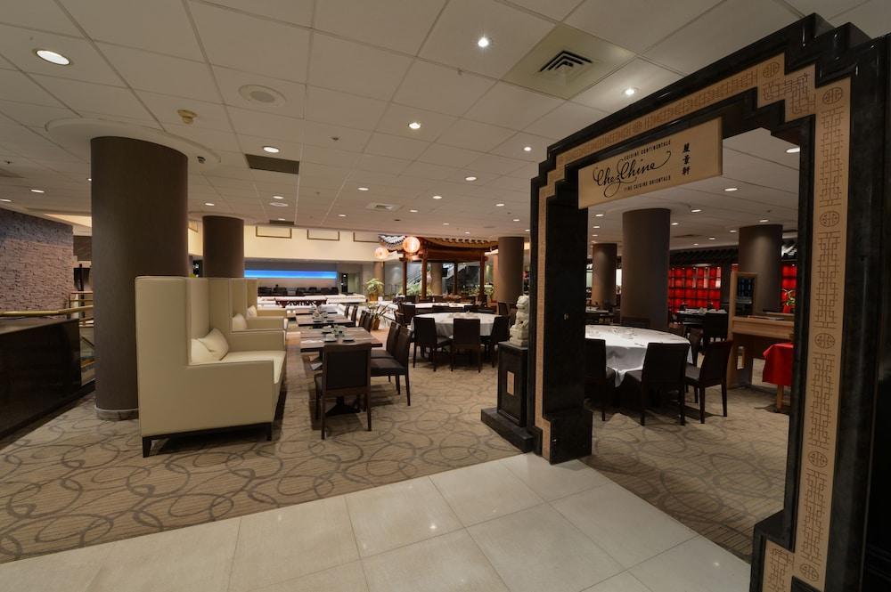 Hotel Centre Downtown By Ihg 4*