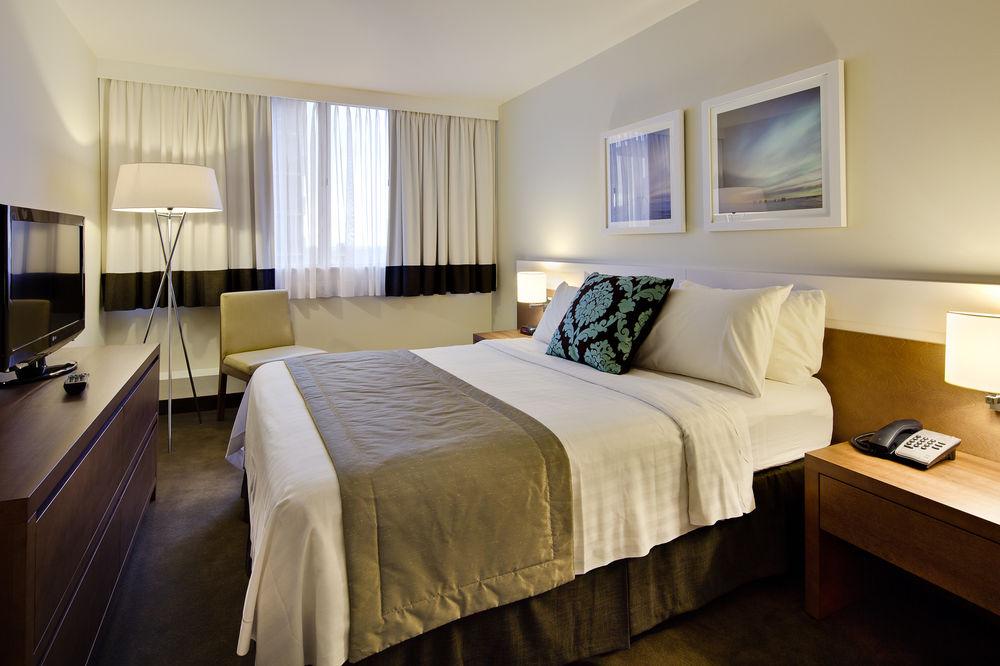By Marriott Westmount Hotel