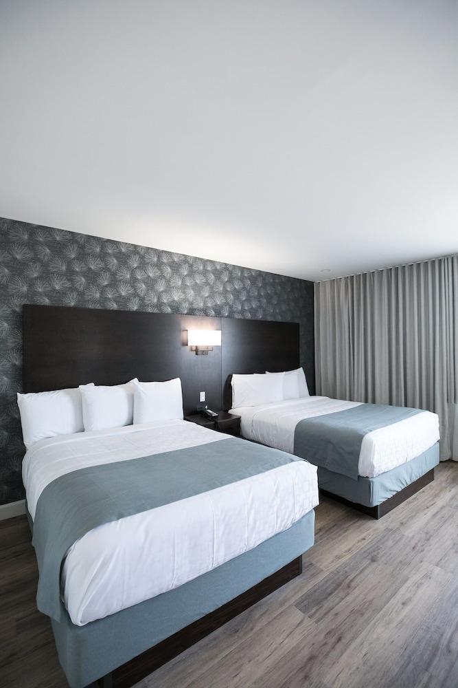 Western East Hotel Montreal