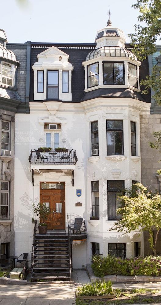 Gingerbread Manor Bed & Breakfast Montreal
