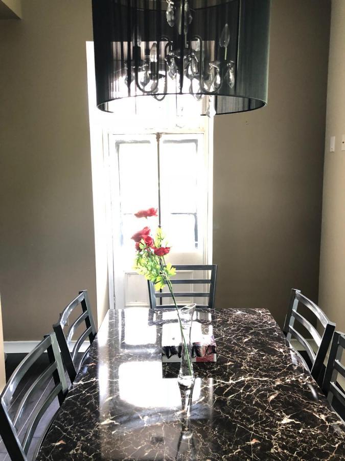 1220 Rue Saint-marc Apartment Montreal