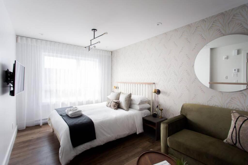 Apartment Wonderful In Little Italy With Full Bath By Den