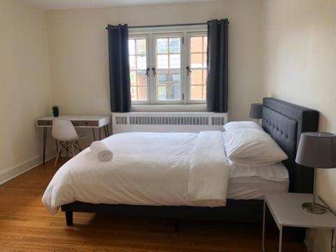 Downtown Mcgill & Guy Bed & Breakfast *