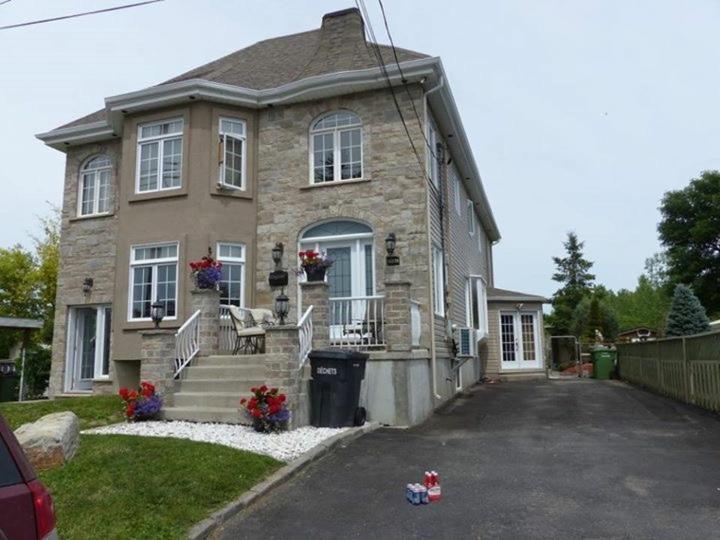 Guest house Chez Danny Montreal