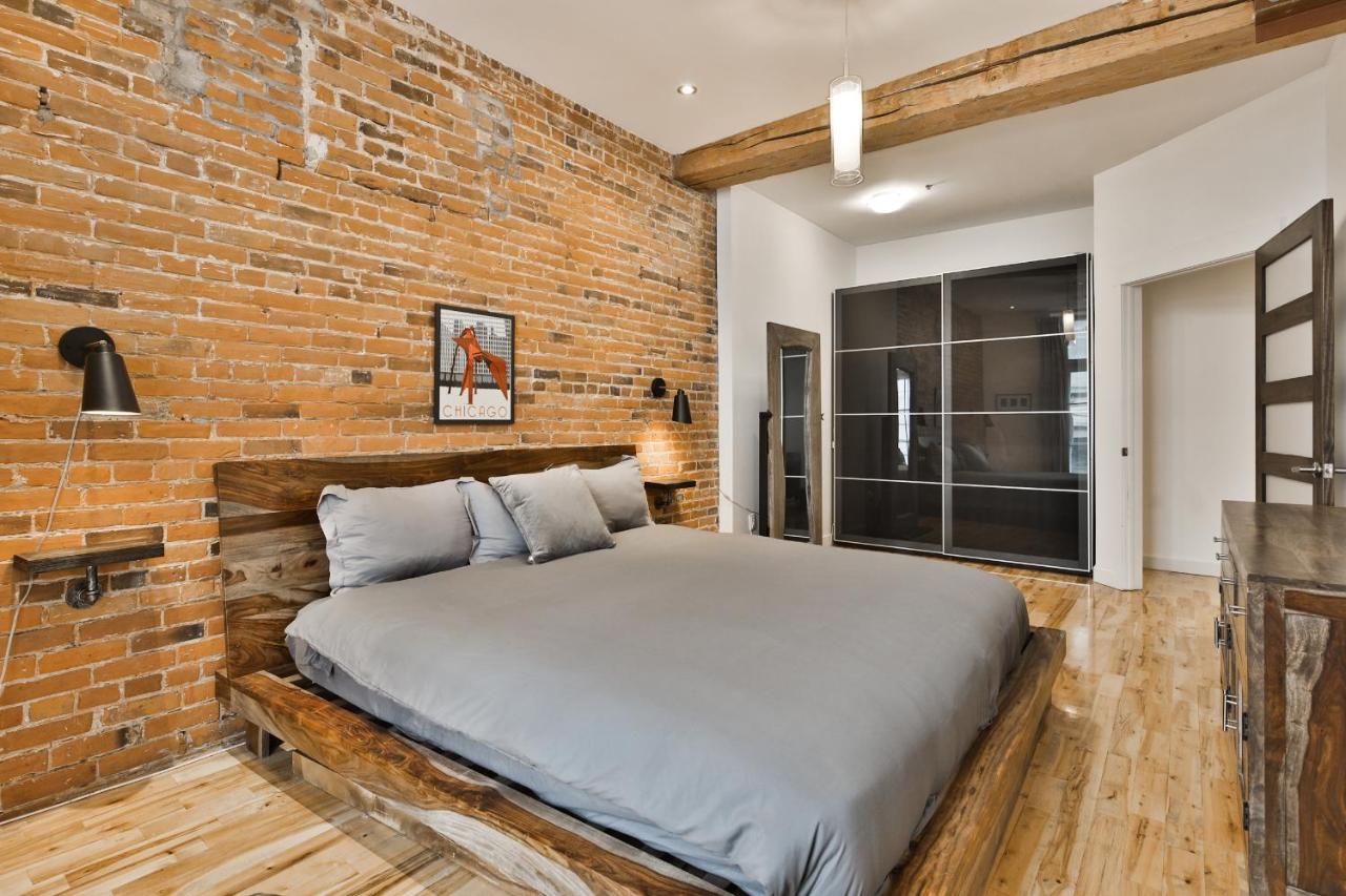Charming & Contemporary Old Suites *