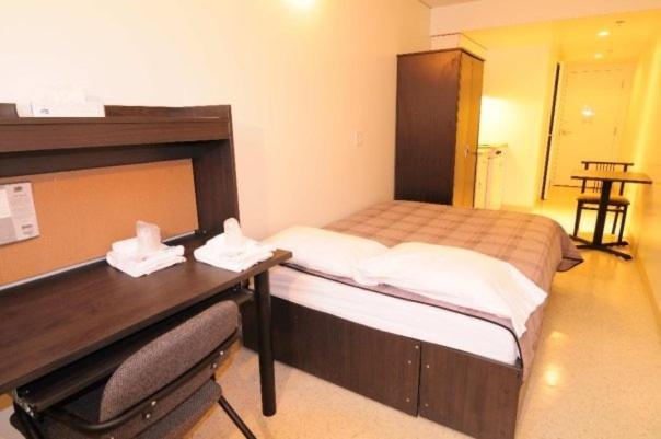 Residences Uqam Ouest Aparthotel