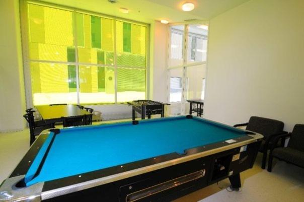 Residences Uqam Ouest Aparthotel Montreal