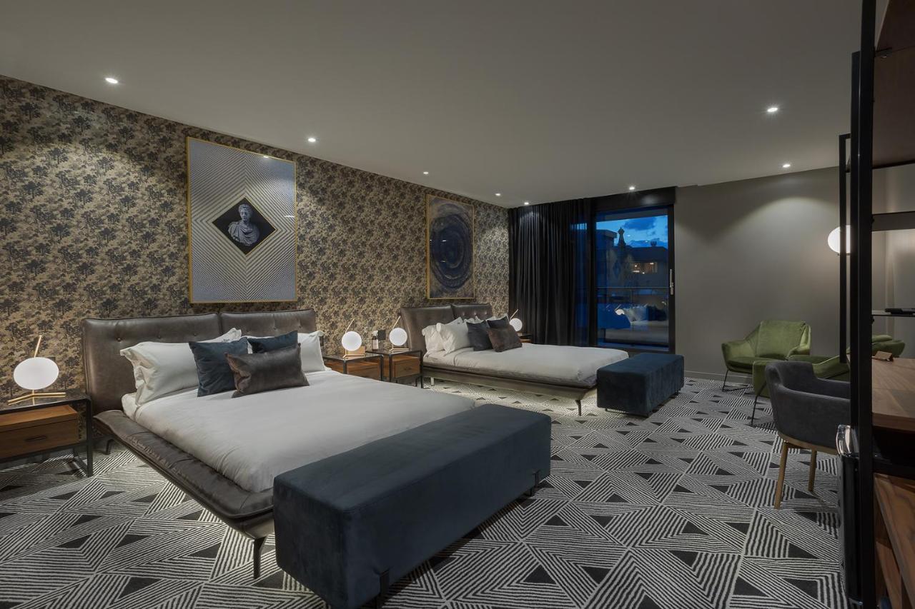 St.thomas Hotel