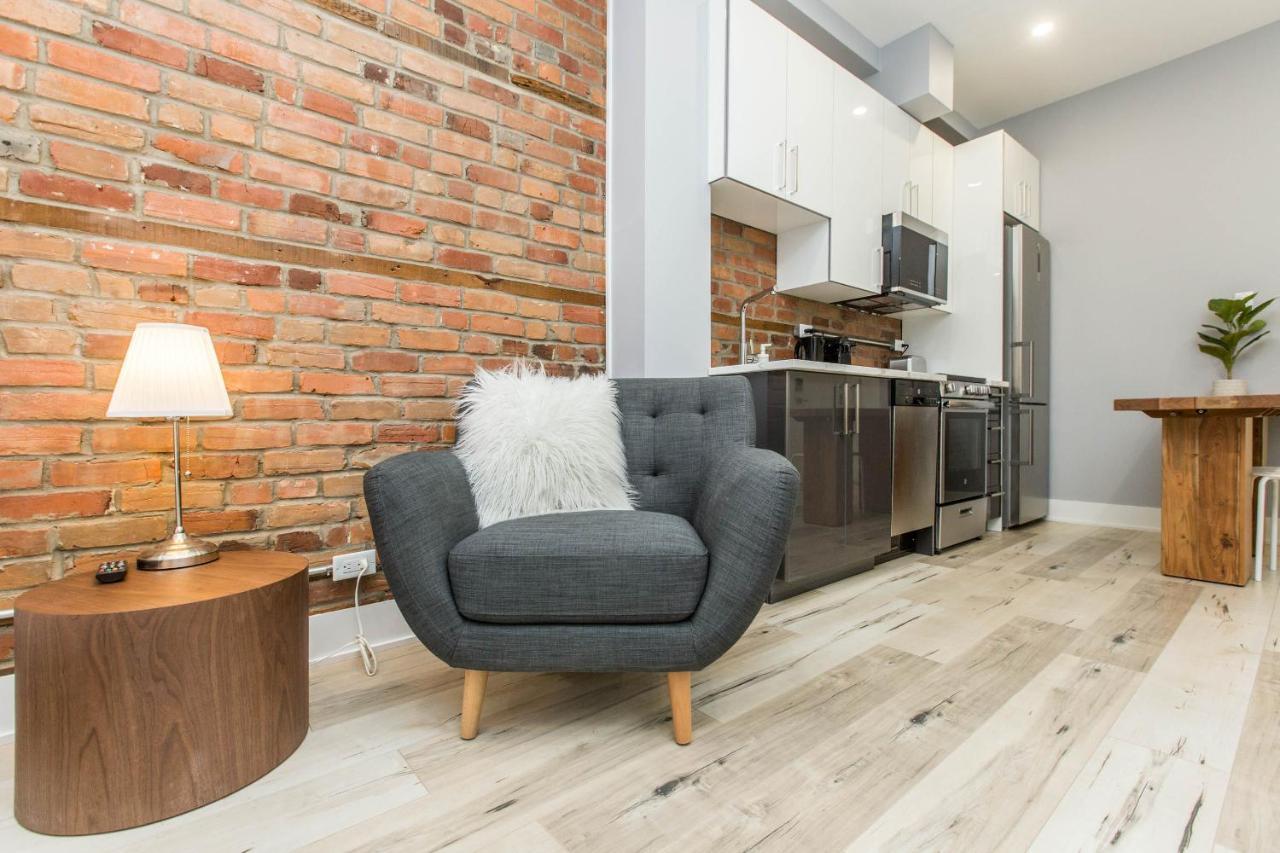 Lofts Du Parc Lahaie Apartment Montreal