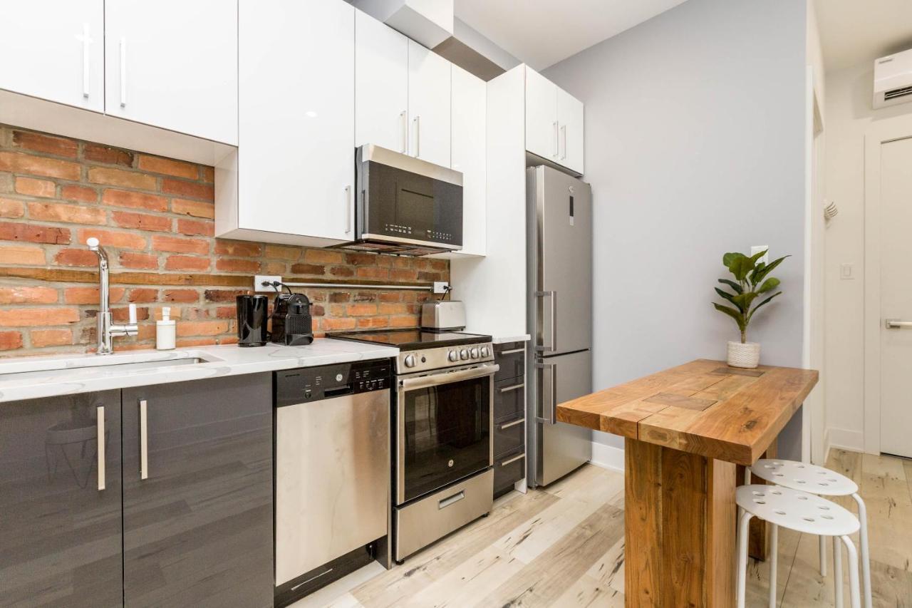 Lofts Du Parc Lahaie Apartment Montreal