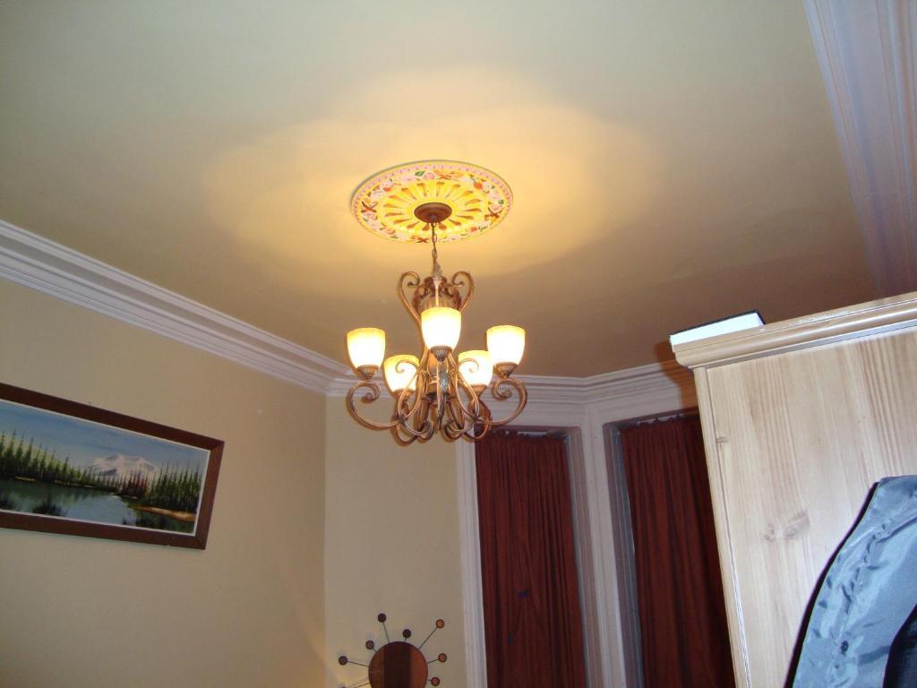 Hotel & Suites Place Des Arts