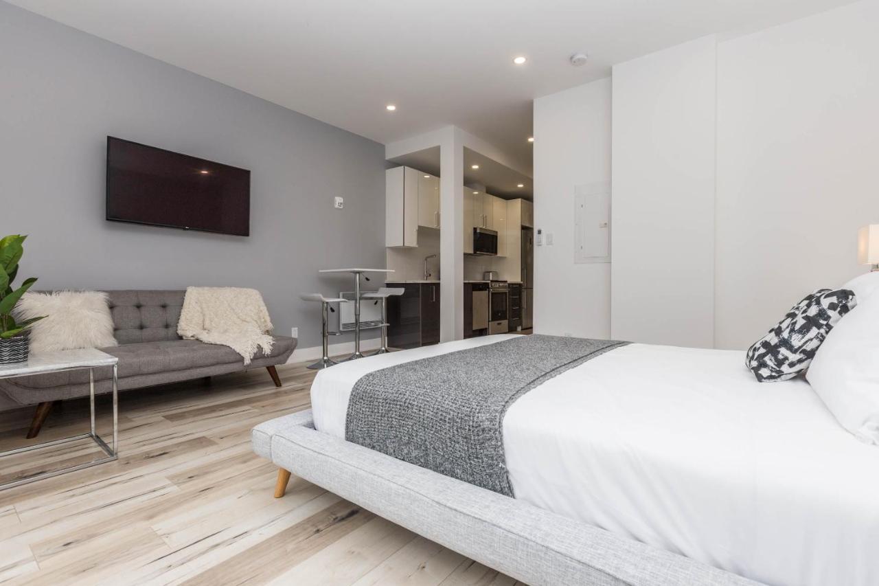 Lofts Du Parc Lahaie Apartment Montreal