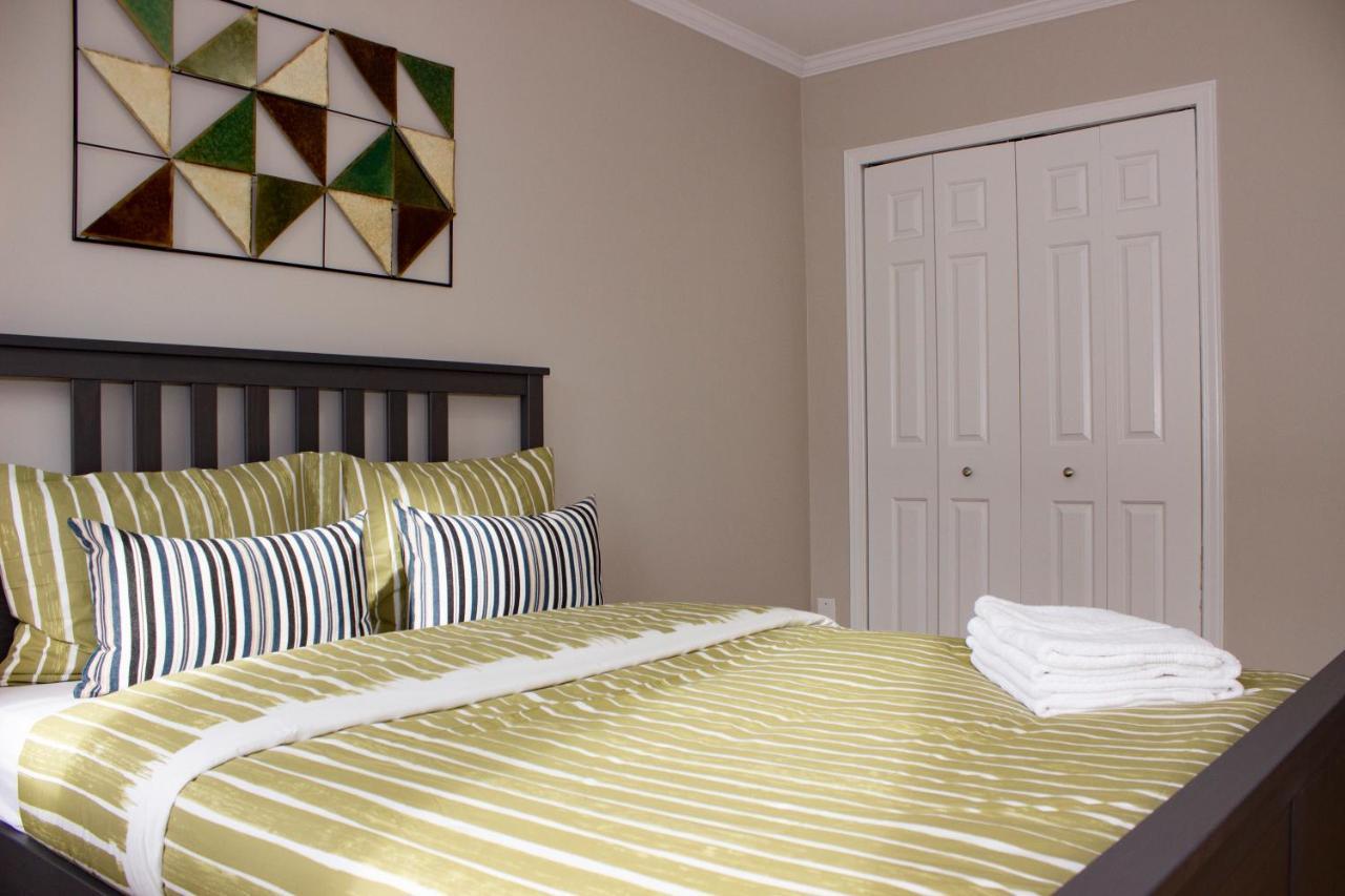 Shiny Spacious With Perfect View In Crescent