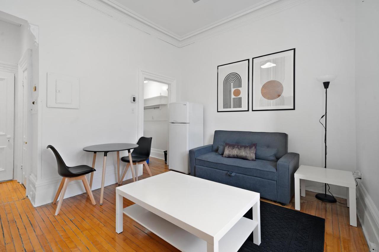 Old Port By Restavio Apartment Montreal