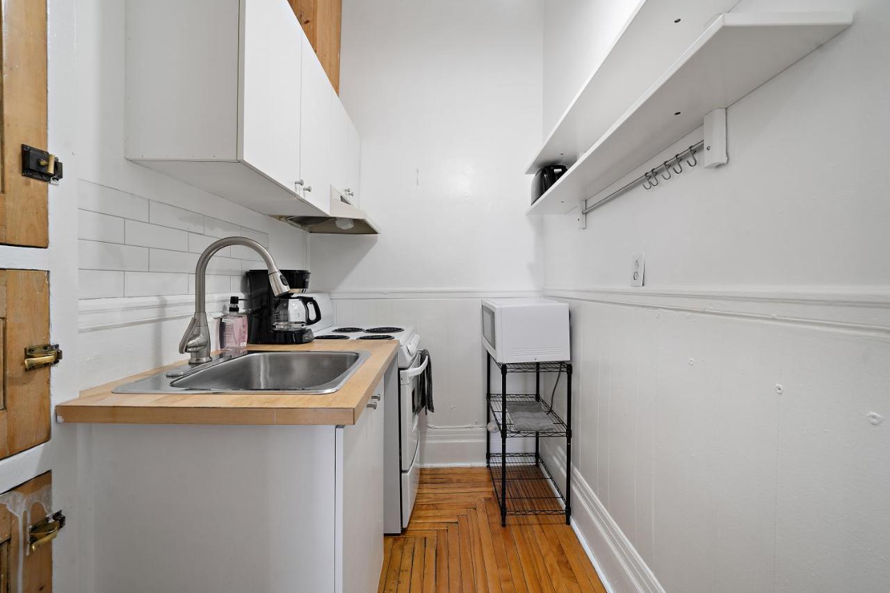 Old Port By Restavio Apartment