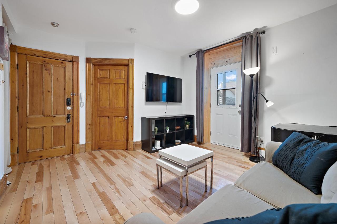 Old Port By Restavio Apartment