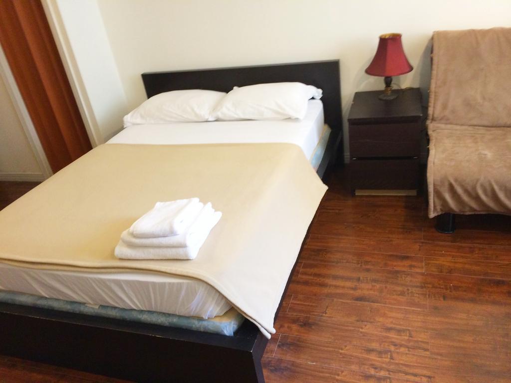 La Renaissance Dorchester Apartment *
