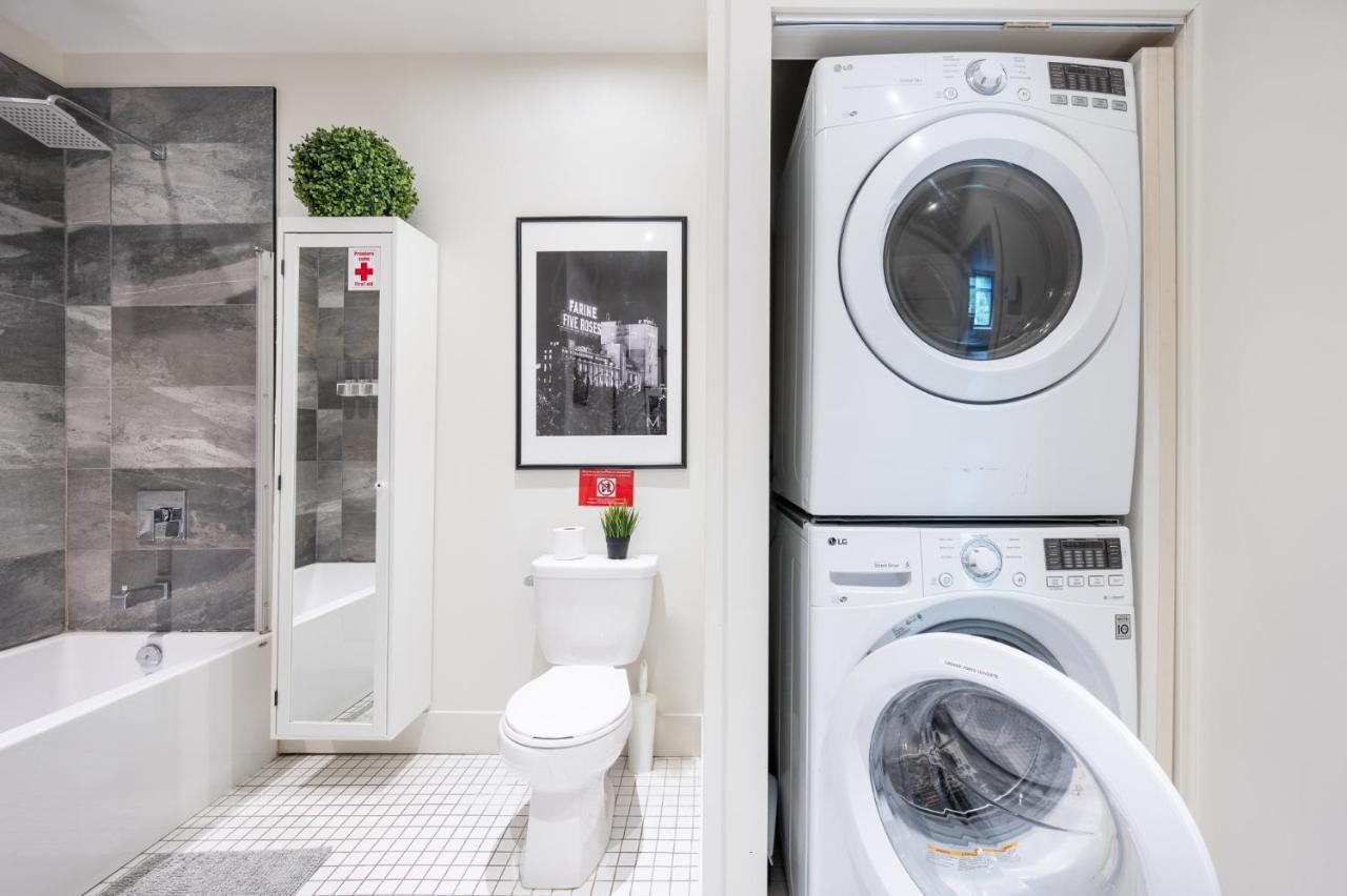 Apartment Styled 2 Bedroom On St-denis Street Montreal